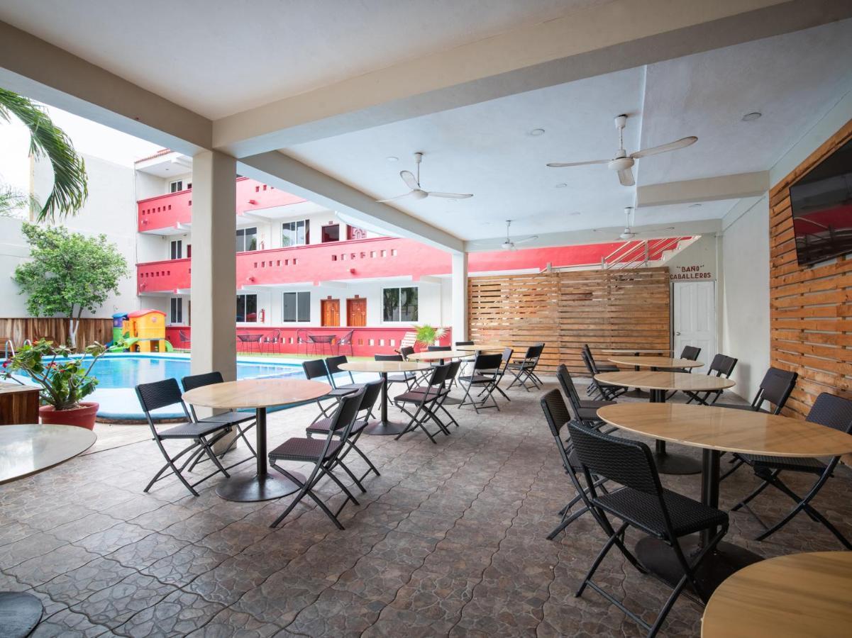 Capital O Hotel El Faisan Y El Venado Playa del Carmen Exterior photo