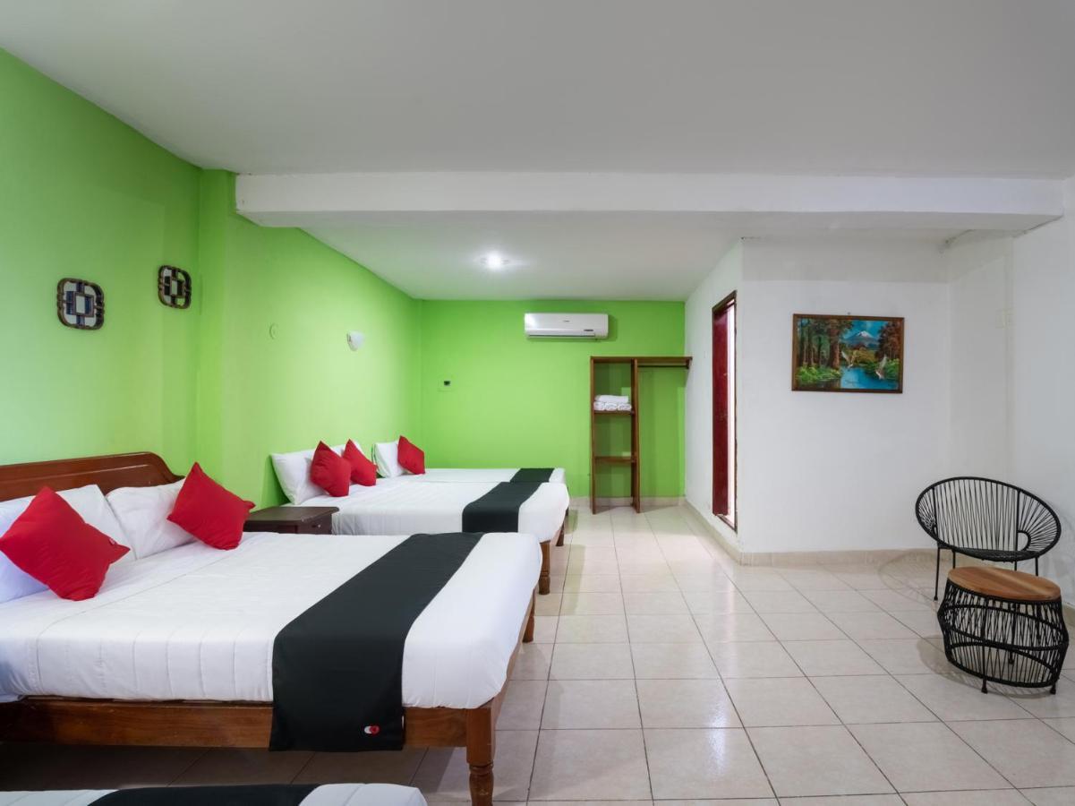 Capital O Hotel El Faisan Y El Venado Playa del Carmen Exterior photo